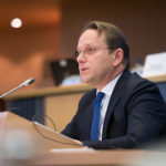 https://www.flickr.com/photos/european_parliament/49063005918/in/photolist-2hKwJk9-2hKznjZ-2hKznmT-2hKwJn8-2hKznor-2hKwJnZ-2m5FmQV-2kWAMkY-2iqfc4z-2mLA67h-2ny9jC6-2mQqhev-2m5HUbN-2jaCbkY-2jm77zM-2jN8gBW-2mKLHyB-2iqbsrX-2mLuNRT-2mLygpj-2m5KLsi-2m5F1DT-2m5HTno-2khtZ8Q-2i2qeEi-2kLP8MM-2kWxdEj-2kLJXAP-2nmdsvM-2khydsw-2khydtP-2nmkyWr-2kWABnX-2mxXAXf-2n68baJ-2iBhNGs-2iBgpwW-2kWxgsU-2ny7YTE-2iqhLU9-2ny84Gz-2iqfi8s-2kXBTAm-2iqav11-2kWBZWp-2n868nk-2kXGu2d-2kWAxRt-2mMQyfP-2jaygkX