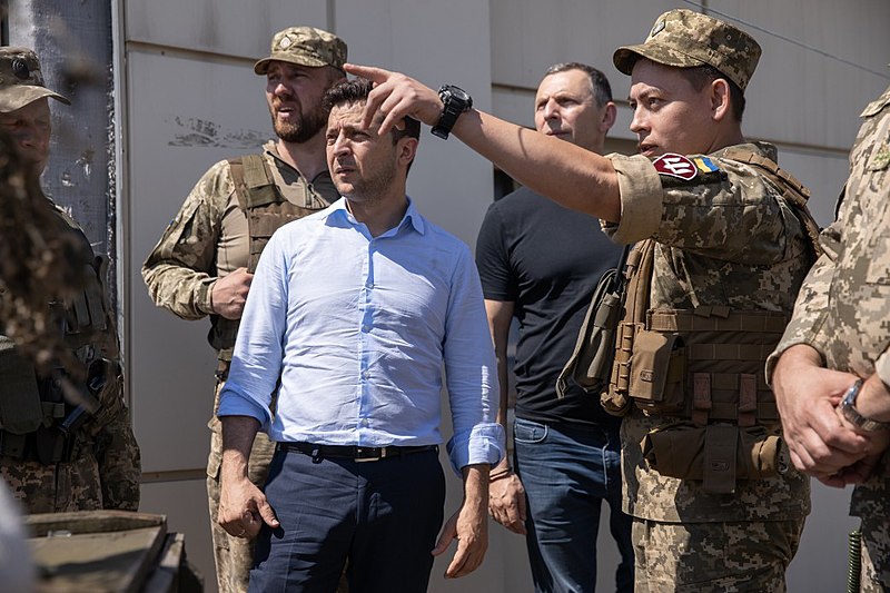 https://commons.wikimedia.org/wiki/File:Volodymyr_Zelensky_visits_frontline_27-05-2019_%2803%29.jpg