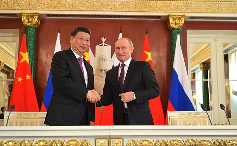 https://commons.wikimedia.org/wiki/File:Vladimir_Putin_and_Xi_Jinping_%282019-06-05%29_45.jpg