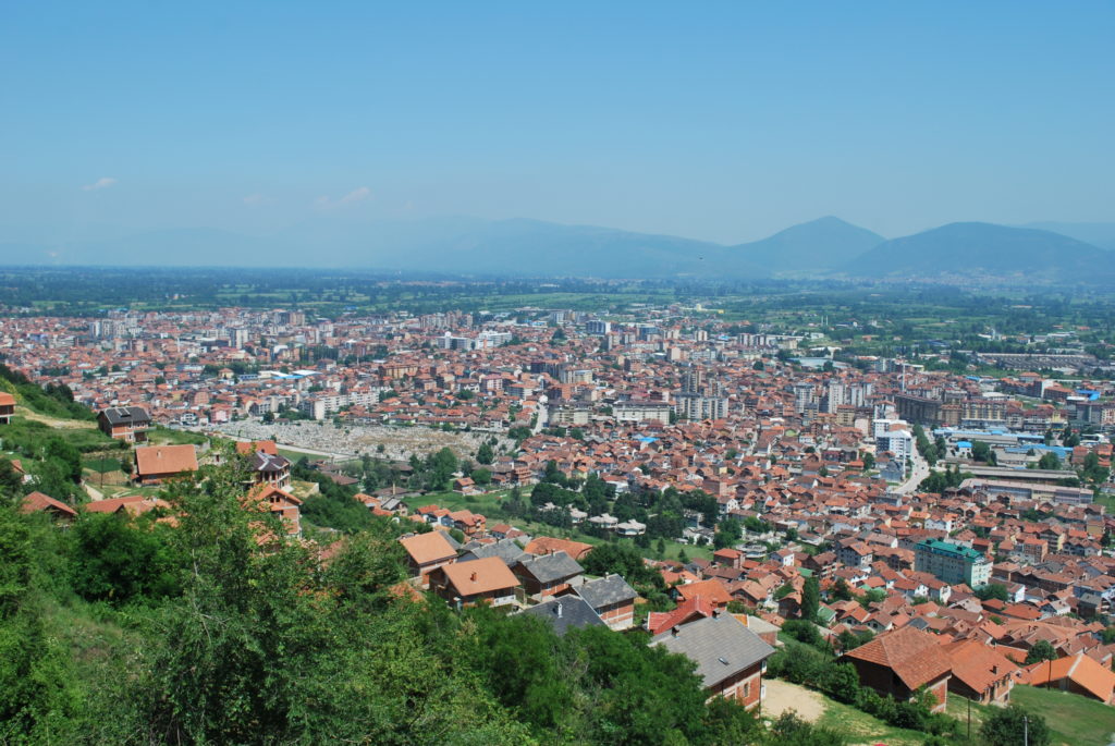 https://commons.wikimedia.org/wiki/File:Panorama_na_Tetovo_02.JPG