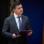 https://upload.wikimedia.org/wikipedia/commons/e/e0/Volodymyr_Zelensky_in_a_working_visit_to_the_State_of_Israel%2C_January_2020._XIV.jpg