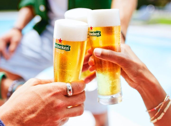 https://www.facebook.com/heineken/photos/10162804424327355/