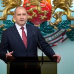 https://www.facebook.com/PresidentRumenRadev/photos/pb.100044440389228.-2207520000./3013279098989494/?type=3