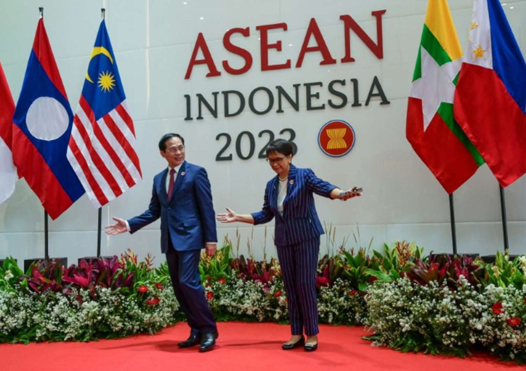 asean indonezija 123