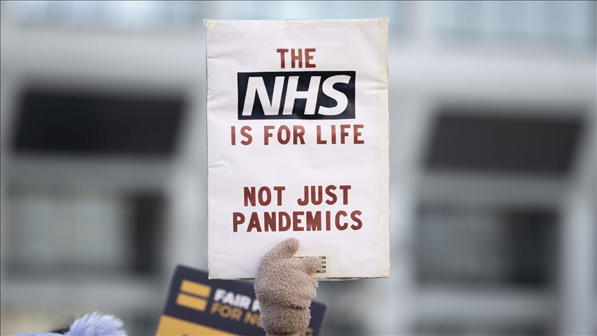 nhs proteesti