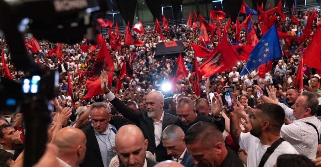 EDI RAMA MITING ATINA