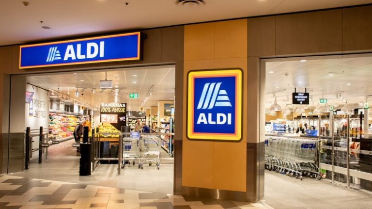 Sydney,,Australia,2022-11-02:,Exterior,View,Of,Aldi,Supermarket,At,Westfield