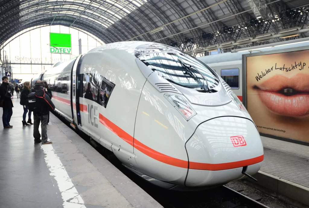 150126121821-german-train-2048x1383
