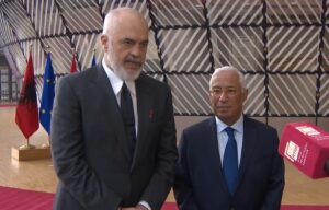Antonio-Kosta-i-Edi-Rama