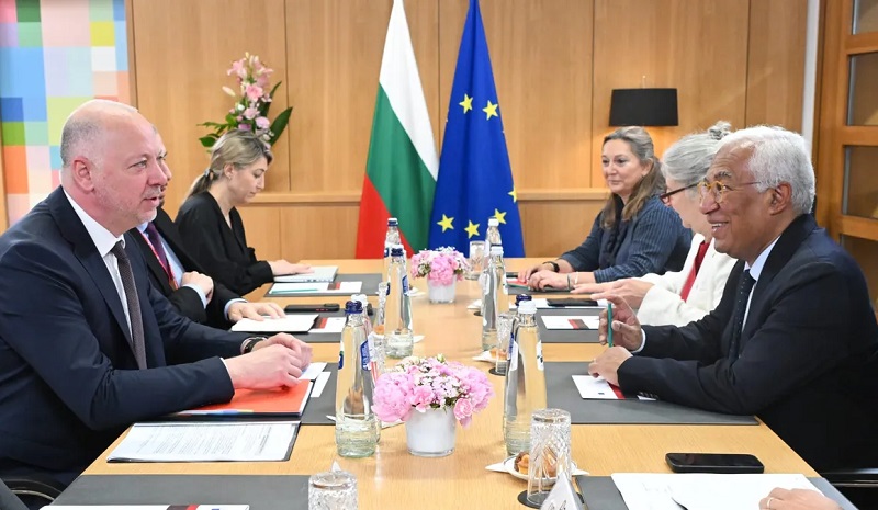 sredba-zeljazkov-kosta