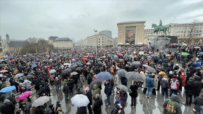 thumbs_b_c_6ae6d4bb0629db8d7c70e77251de86dd