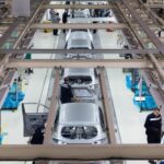 fabrika-za-avtomobili-foto-usertrmk-on-freepik-com