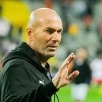 zinedine-zidane-696x464