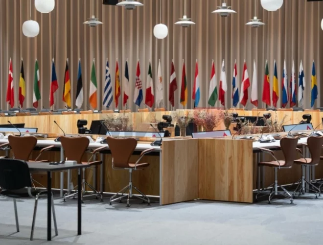 00000001-103-660x500