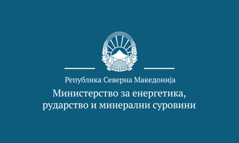 blog-me-image-bg-DwMC0Kxd (1)