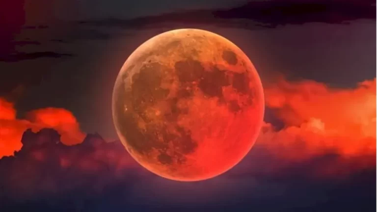 blood-moon-1757147657133