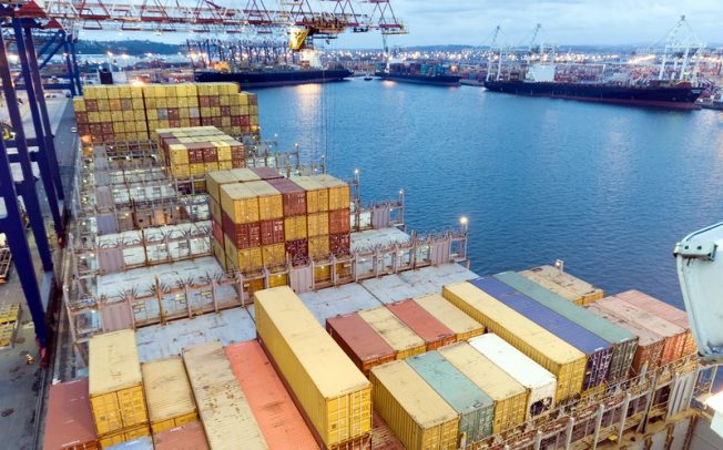 kargo-brod56-652x406