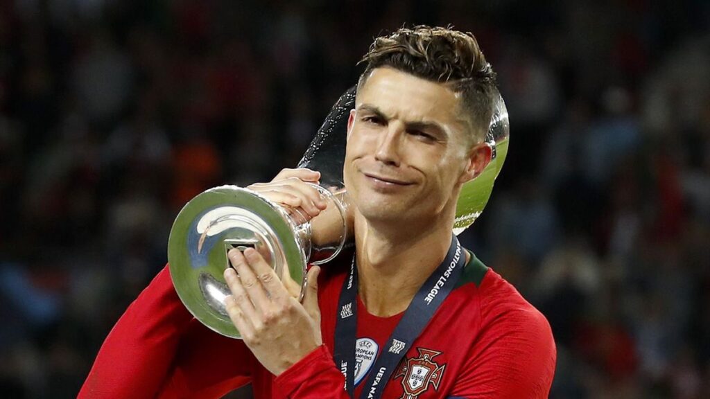 2611871-54136130-2560-1440