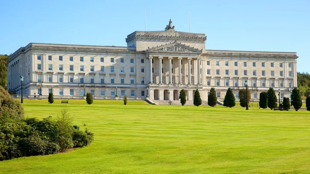 41194-Stormont-Parliament-Buildings