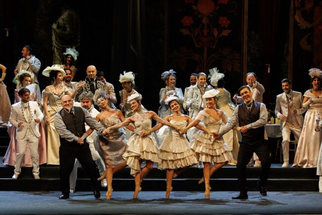 liljakot-straus-nob-650x433