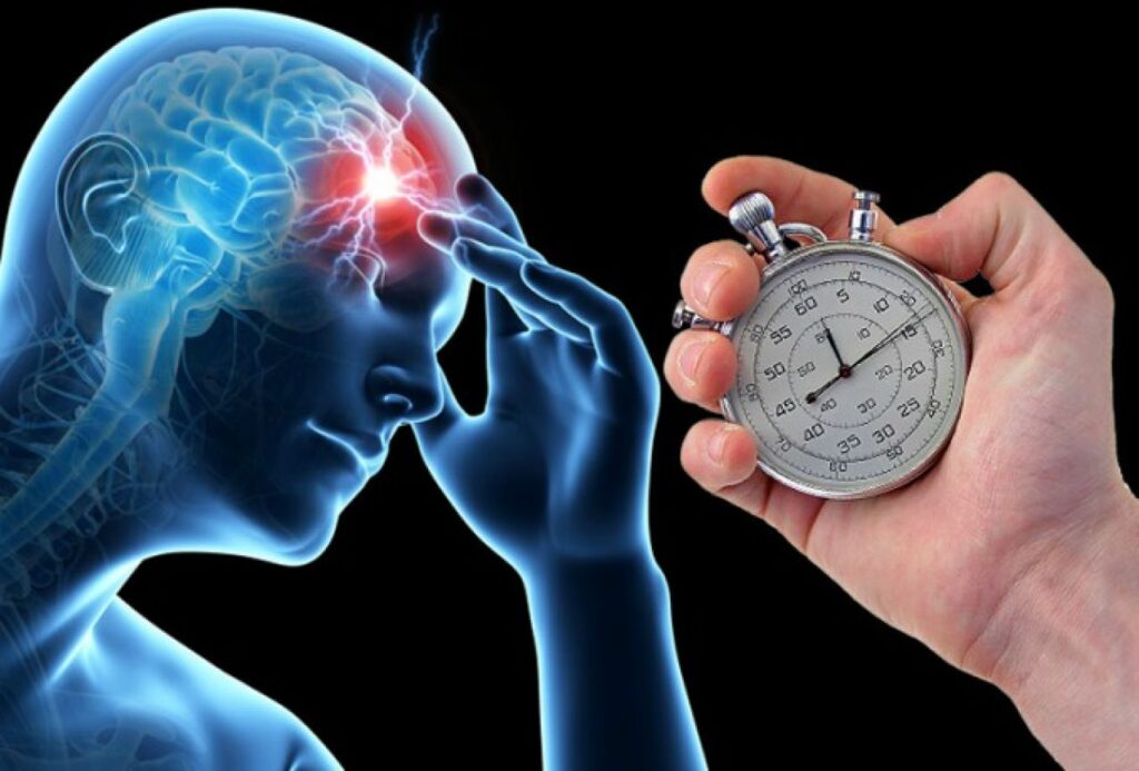 mozdani-udar-glava-crtani