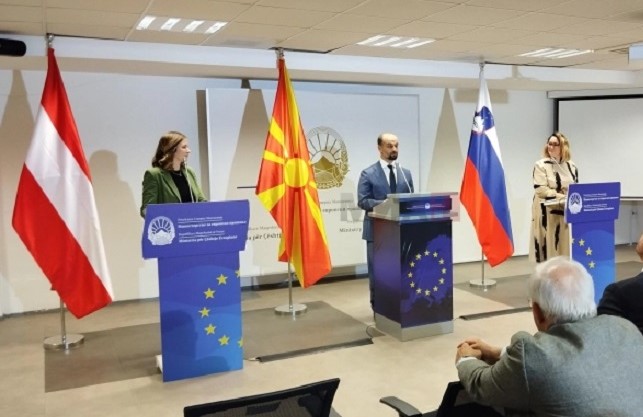 plakolm-grasic-i-murtezani-1