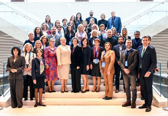 2eac9b1e-9c99-40d3-8aa0-81fac1bf7529-696x463