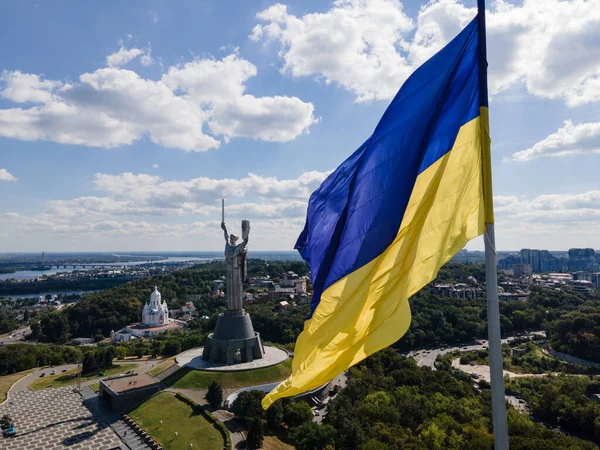 depositphotos_405810936-stock-photo-kyiv-national-flag-of-ukraine