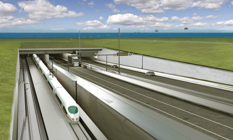 tunel-pod-blaticko-more