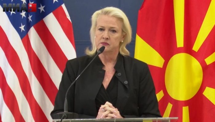 ageler-andzela-MIA-700x397