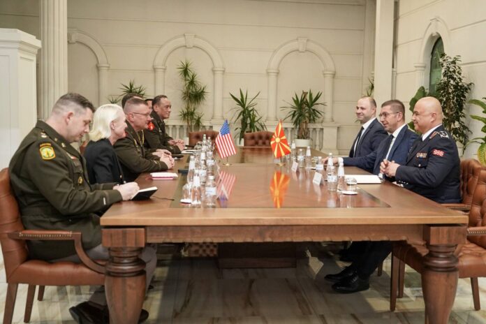 mickoski-najt-696x464