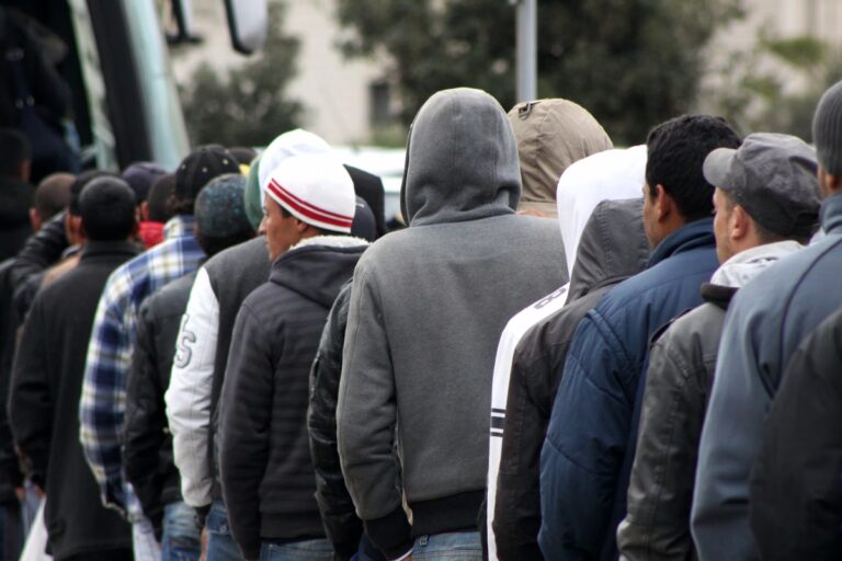 shutterstock_2438065389.format-avif.width-1200-768x512