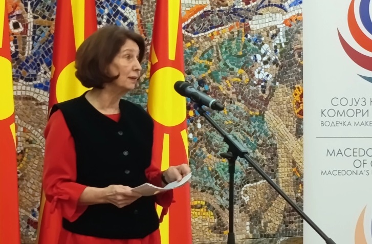 siljanovska-davkova-nagradi-za-kvalitet