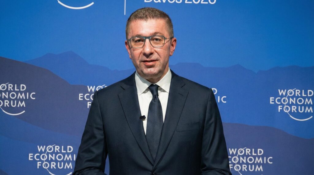 01.-Mickoski-Davos-day1-2048x1143