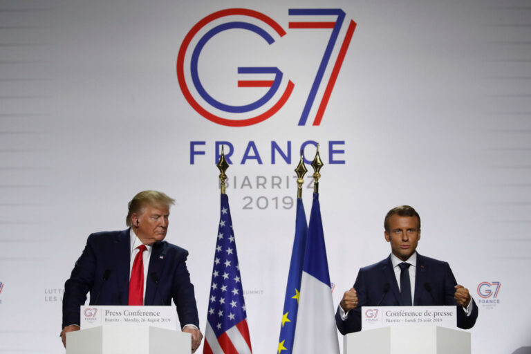 2019-08-26T143528Z_153791936_RC1587246330_RTRMADP_3_G7-SUMMIT