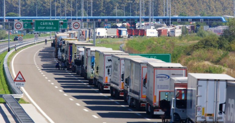 granica-kamioni-cropix