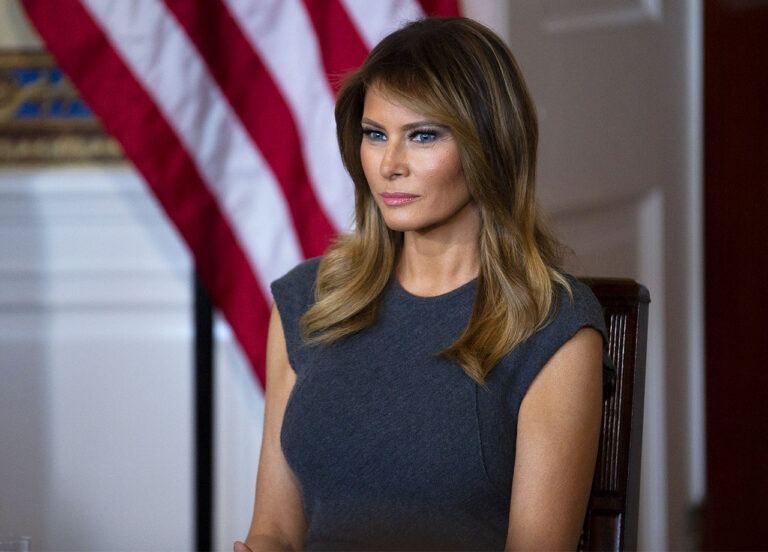 Melania-Trump-holds-a-listening-session-with-youth-from-the-Truth-Initiative