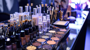 pngtree-professional-visagiste-workspace-makeup-tools-image_15661140