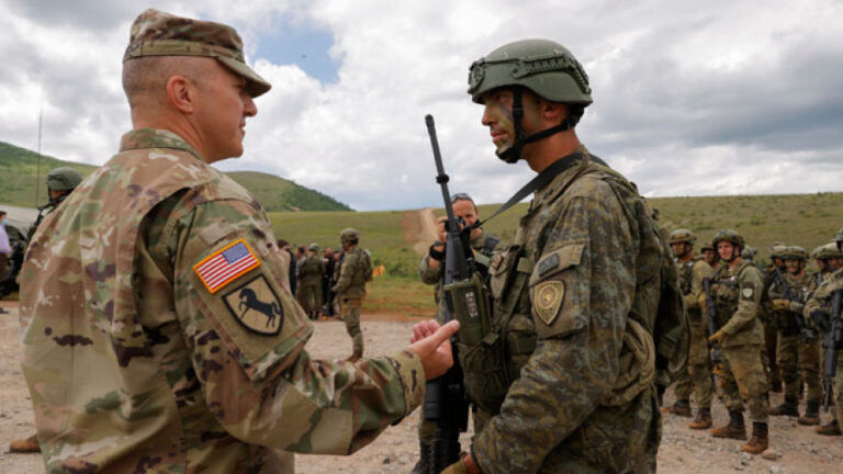 amer i kosov voj