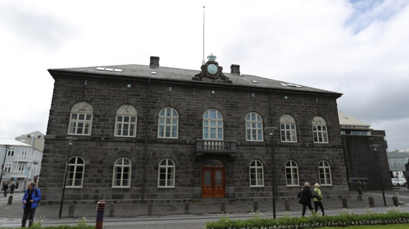 ISLANDSKI PARLAMENT