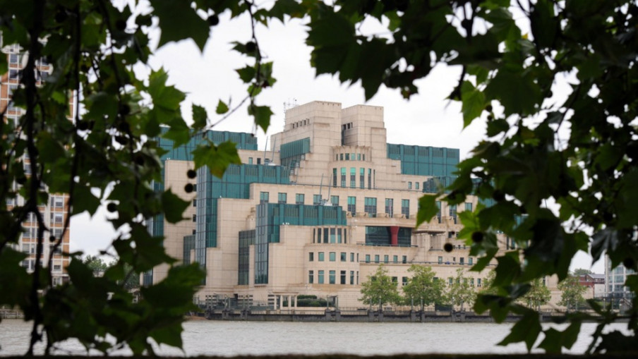 MI6
